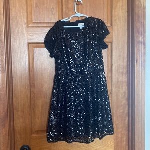 New without tags Girls black sequin dress size 10/12